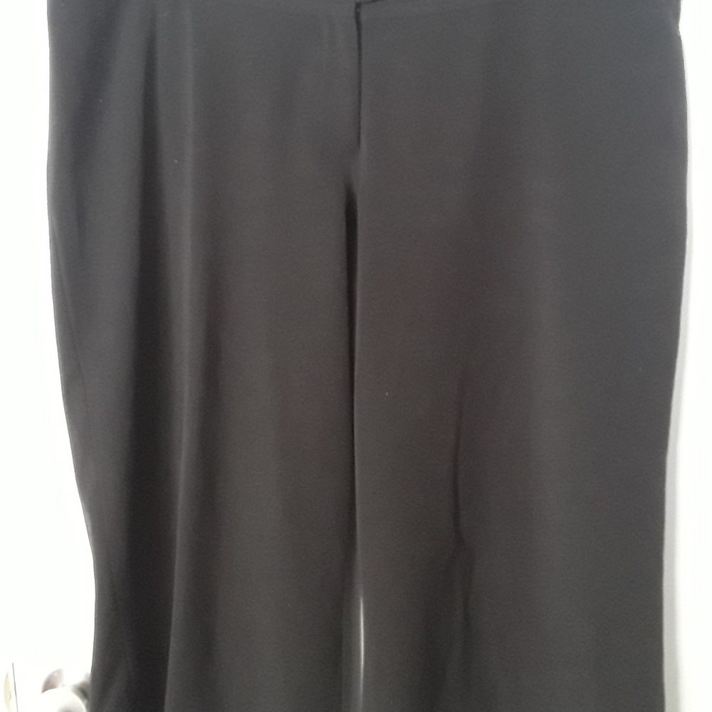 Lane Bryant women capri pants 18